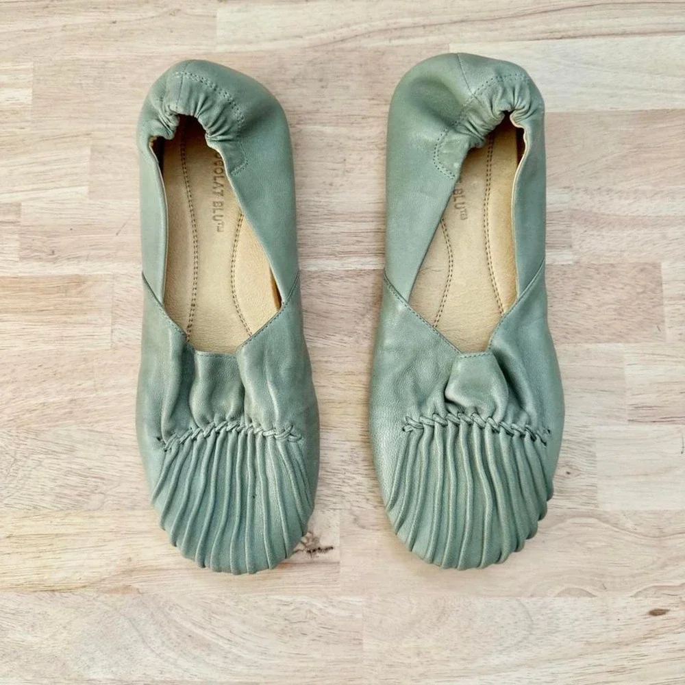 Chocolat Blu Green leather pleated pintuck ballet flat sage